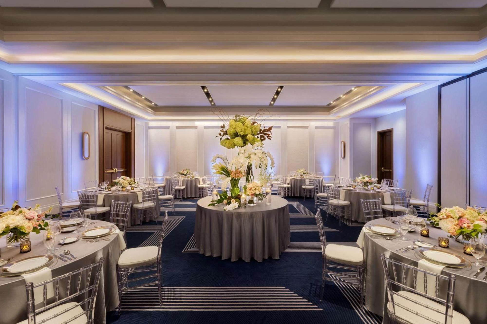 106 Jefferson Huntsville, Curio Collection By Hilton ภายนอก รูปภาพ